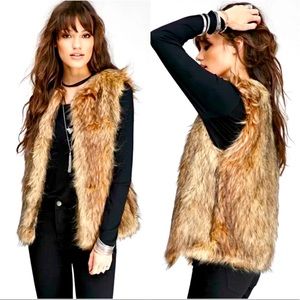 FOREVER 21 FAUX FUR LONGLINE LINED VEST NWT